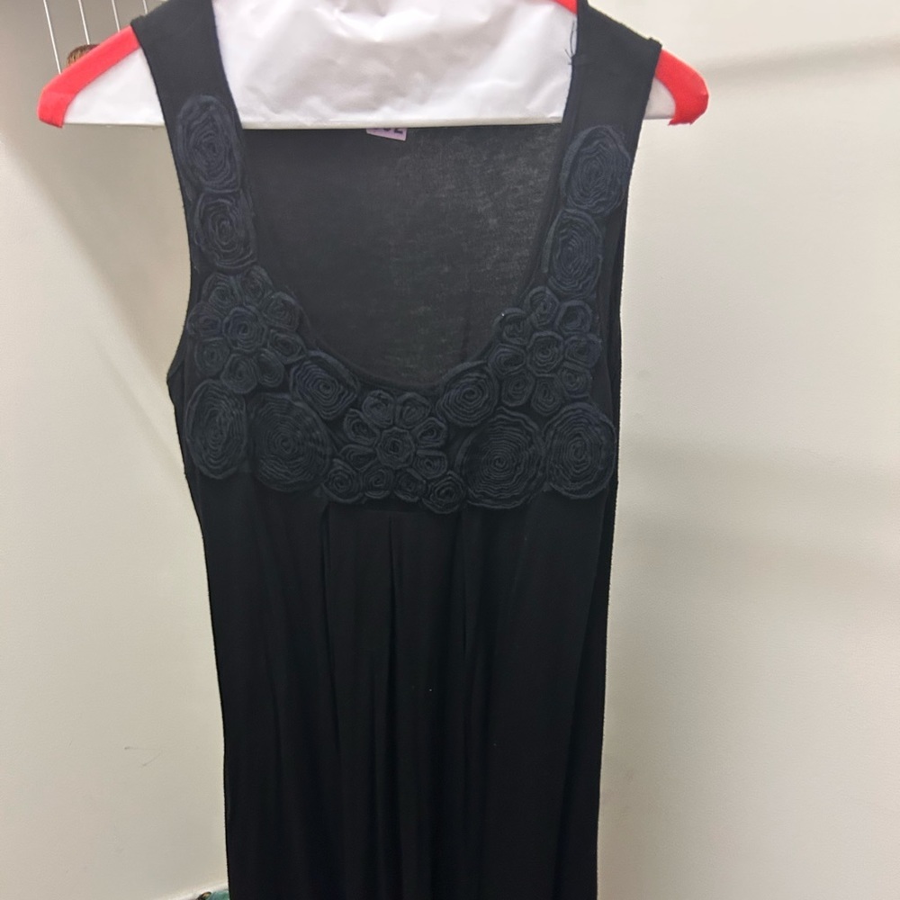B Moss black sleeveless dress with brocade front.